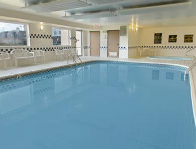 Motel Days & By Wyndham 19th Ave/airport Dome Fargo